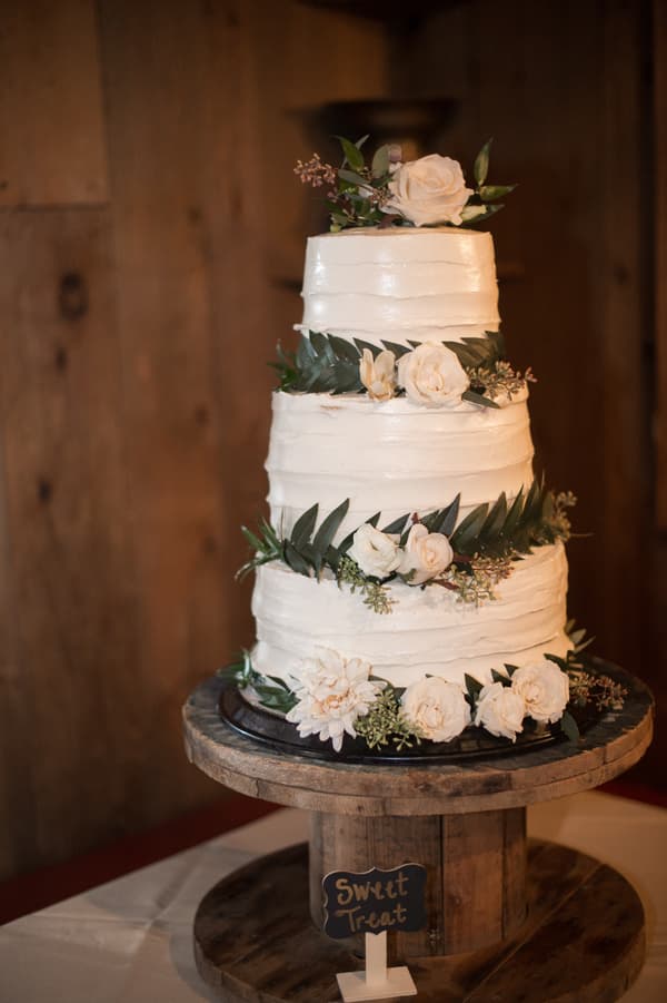 Rustic Wedding in Virginia Beach by Elizabeth Henson 4