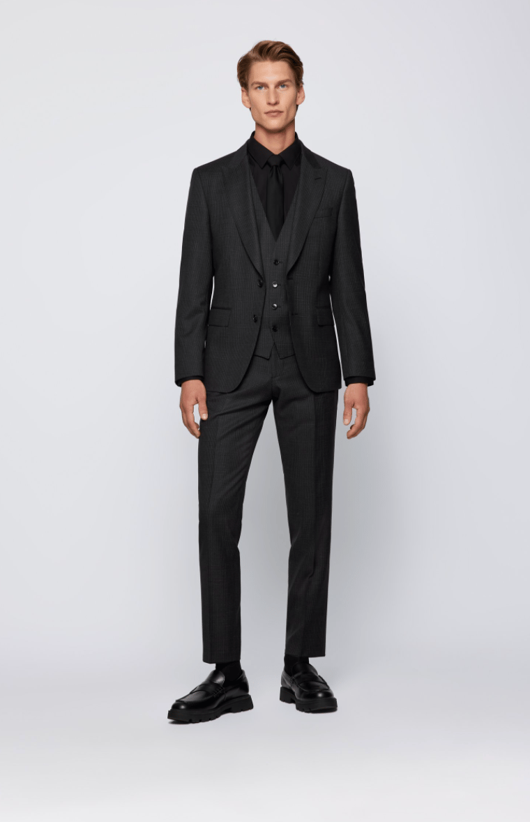 Three Piece Suit In Checked Virgin Wool