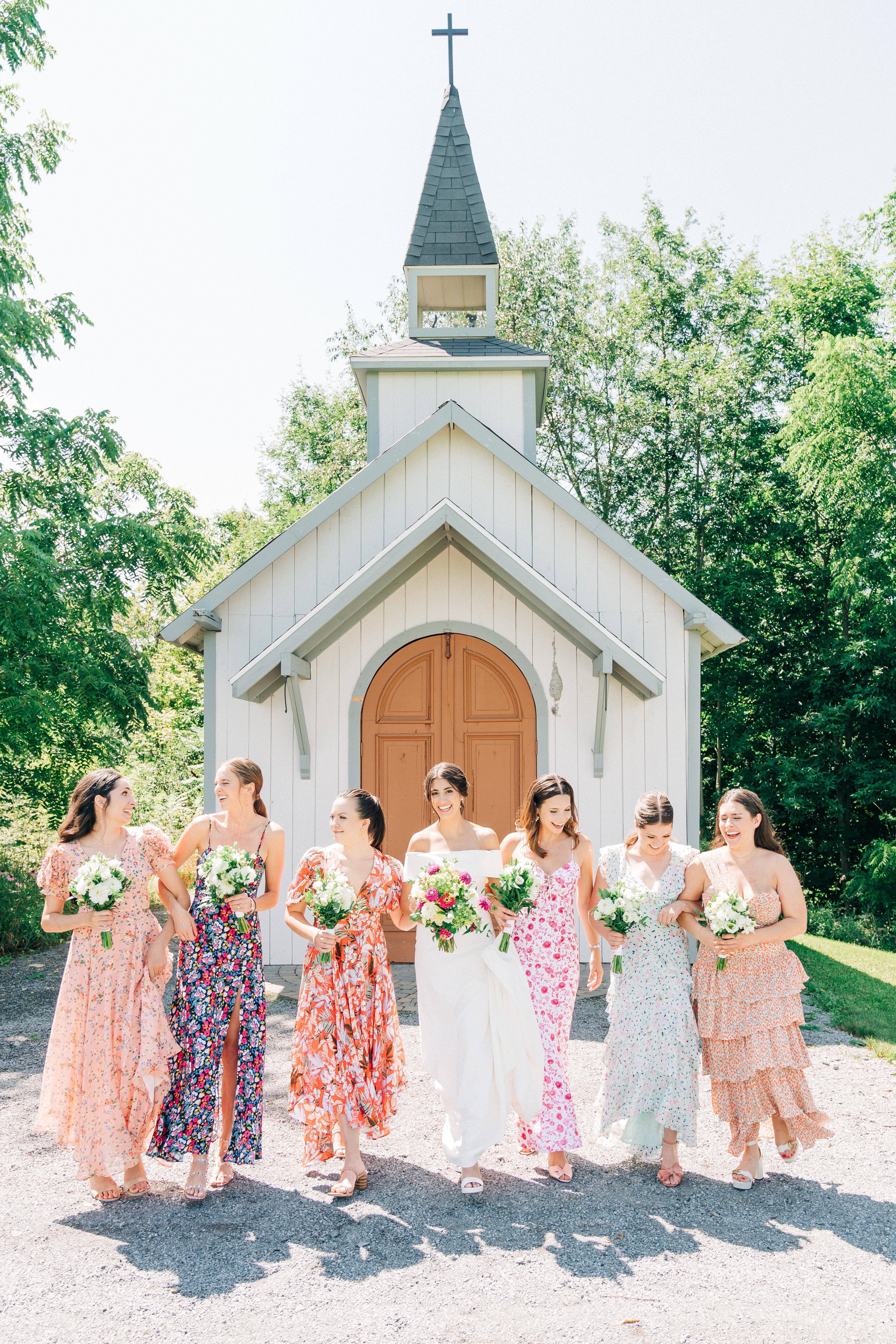 A Classic Summer Wedding at The Hayloft on the Arch photo 2