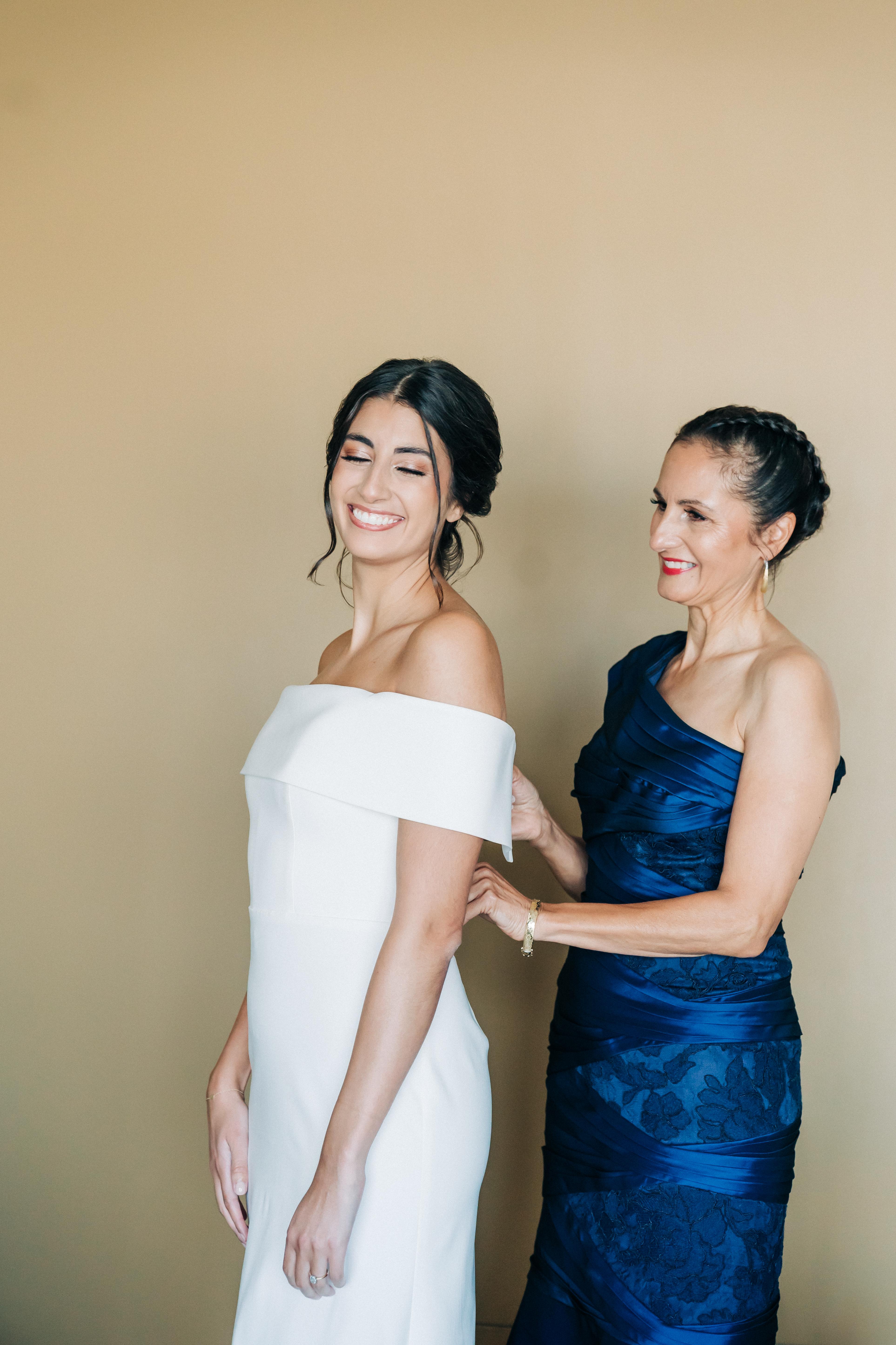 A Classic Summer Wedding at The Hayloft on the Arch photo 5
