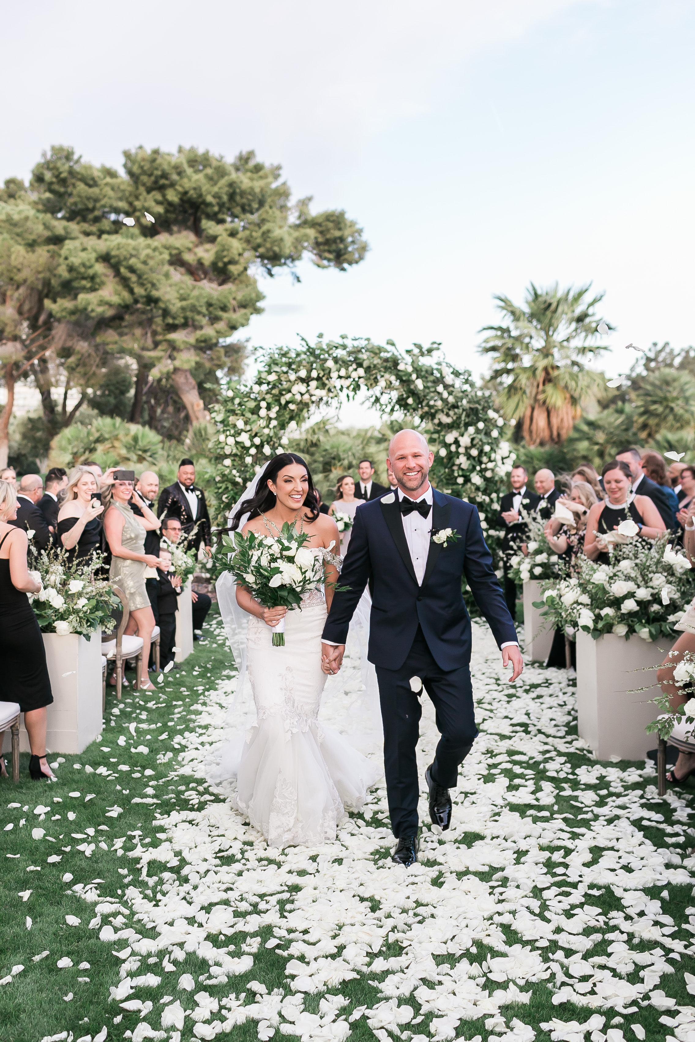 A Glamorous Wedding at Las Vegas Country Club
