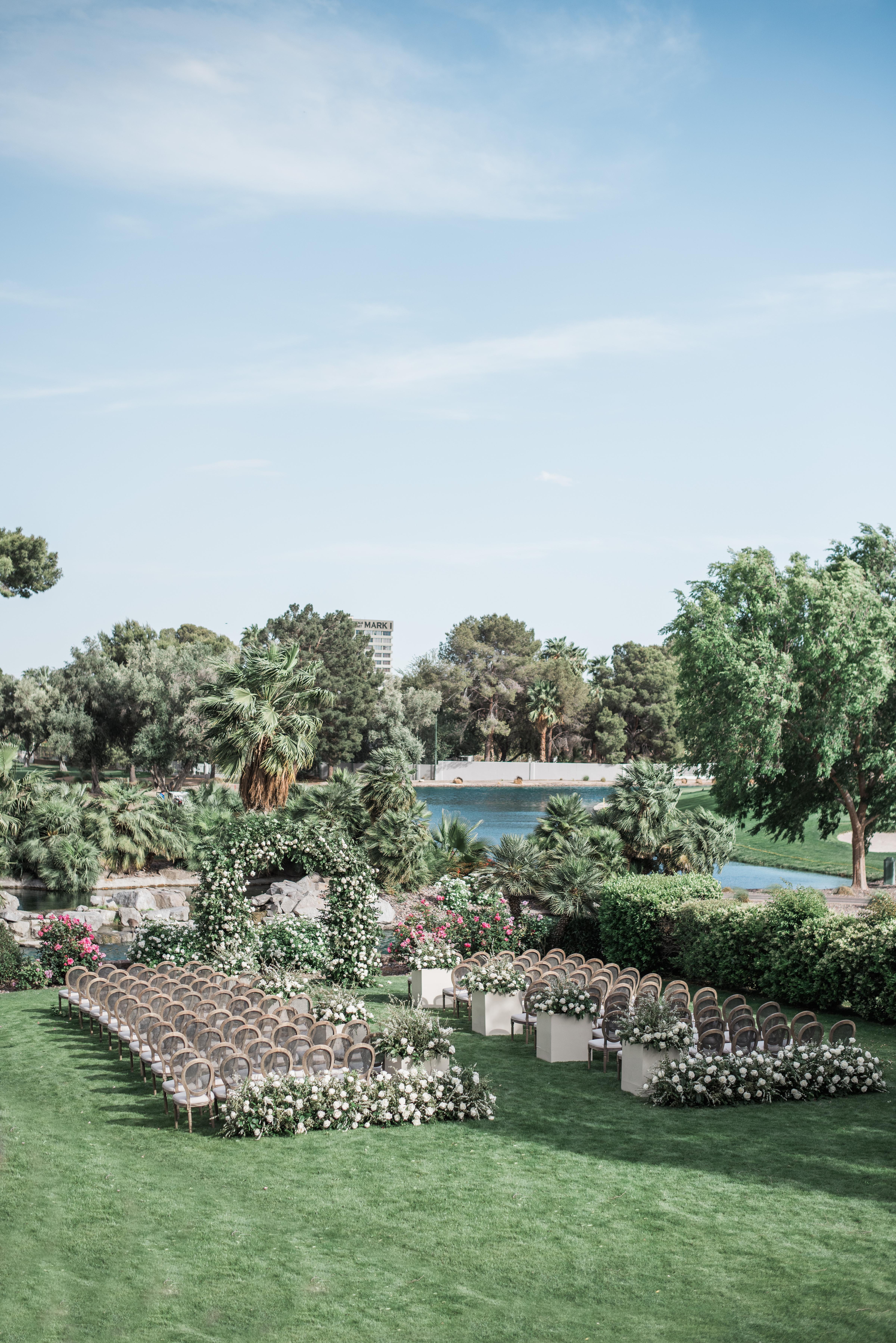 A Glamorous Wedding at Las Vegas Country Club photo 4