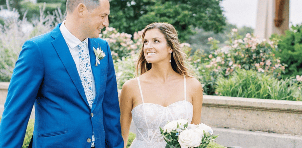 Love Your Wedding Vendors? Here's 11 Ways to Hire Them Again!