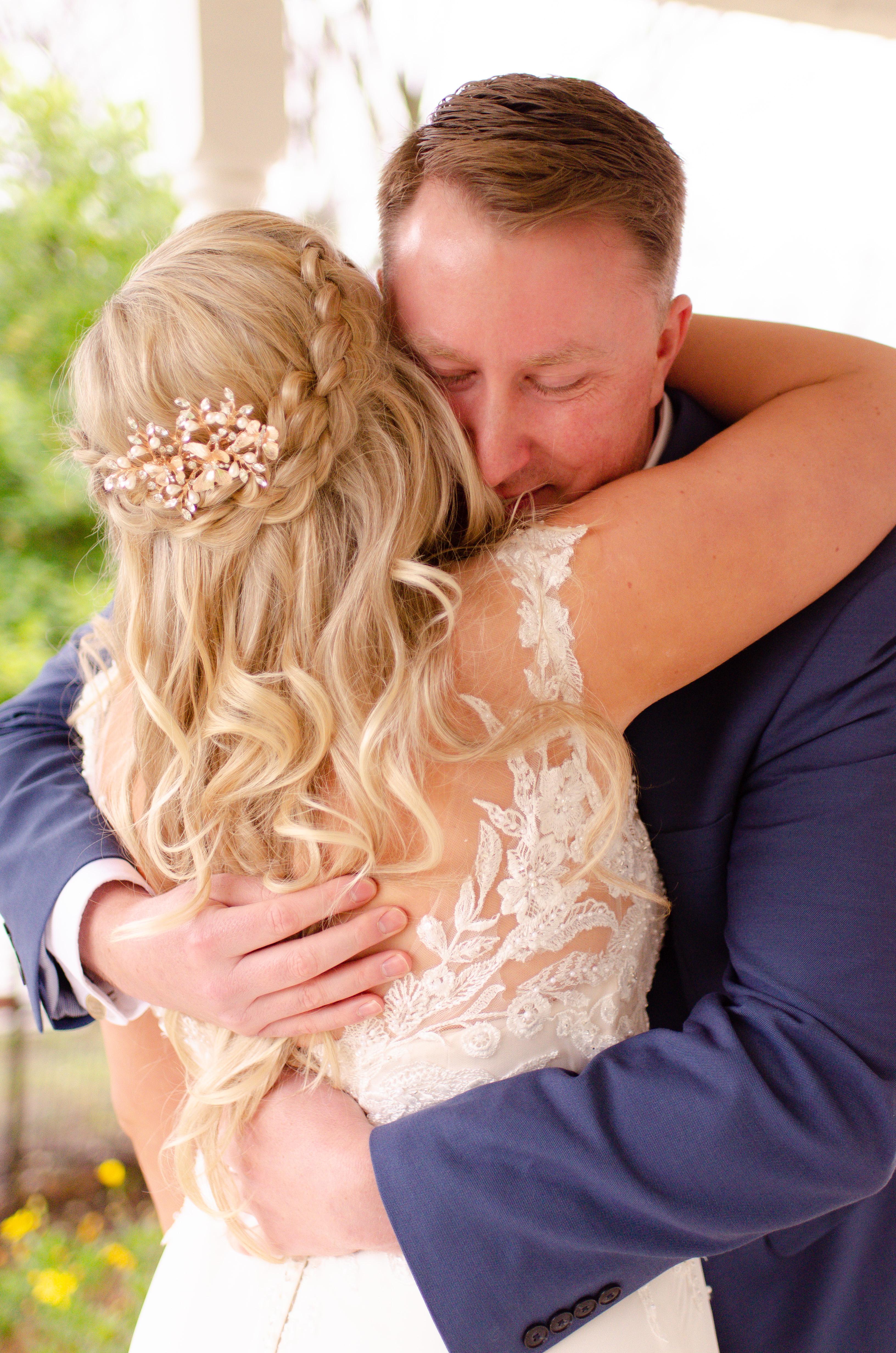 Summer Rustic Wedding by Kimberlee Brooke Photography 19
