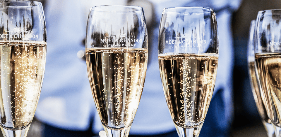 Cheers! How to Give an Unforgettable Wedding Toast