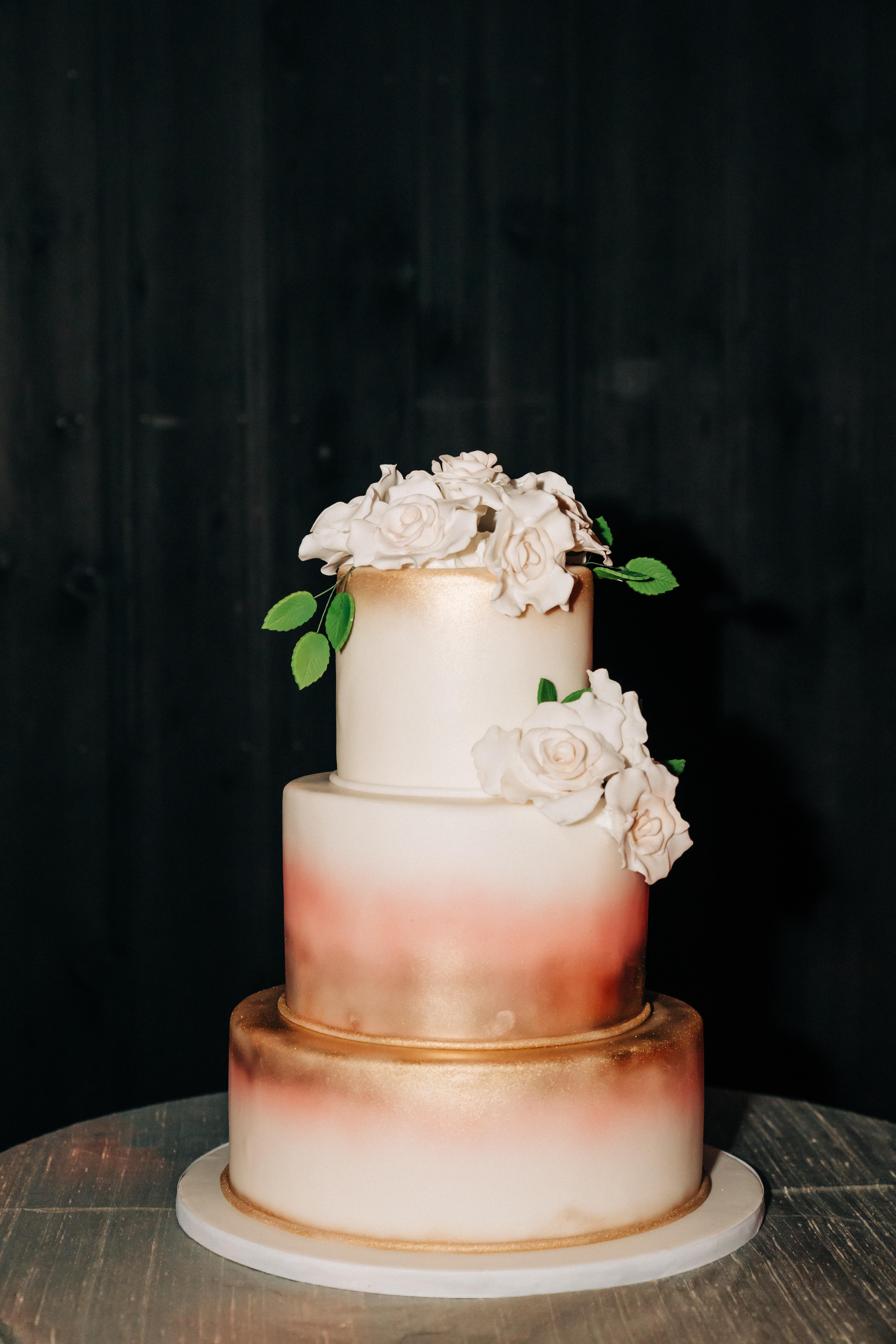 A Modern Spring Wedding at The Parrish Art Museum in Hamptons, New York