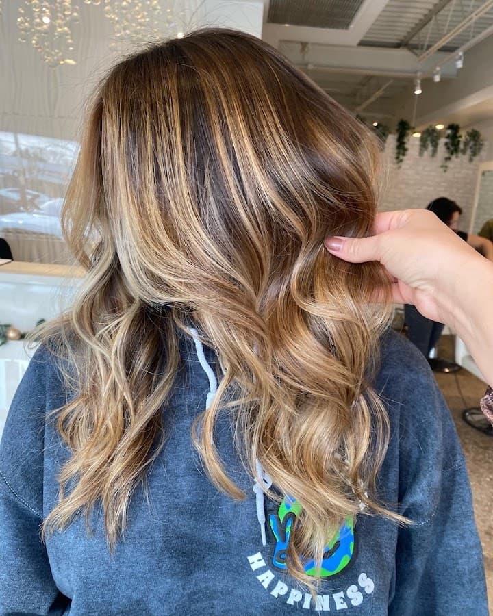 Luminez Salon