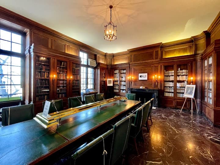 International Museum of Surgical Science portfolio 3