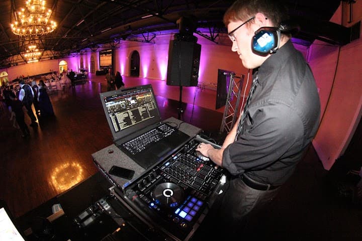 Sound Specialist Entertainment