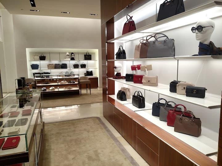Salvatore Ferragamo portfolio 3