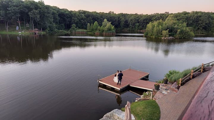 Rock Island Lake Club