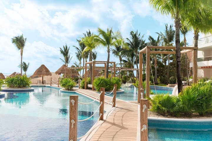 Excellence Playa Mujeres portfolio 2