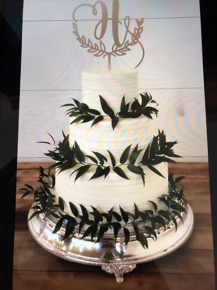 Lush Cakery portfolio 4