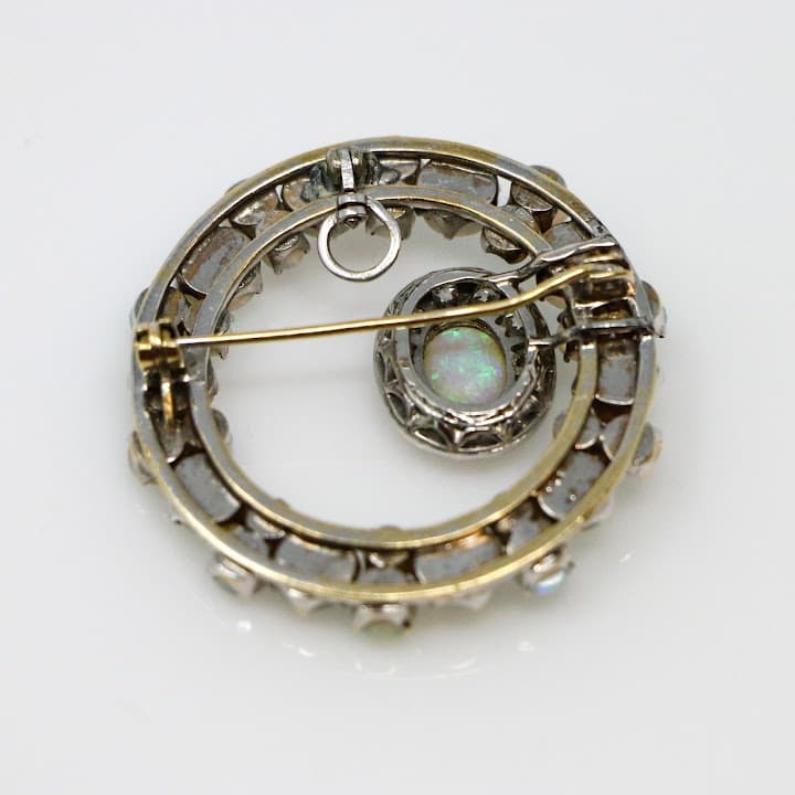 Lisa Esztergalyos Jeweler portfolio 3