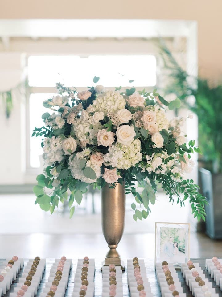Enchanted Garden Floral Design portfolio 4
