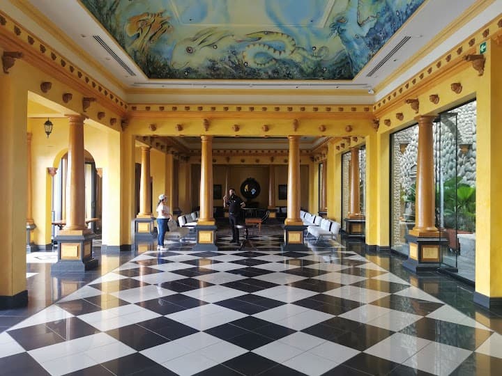 Zephyr Palace portfolio 3