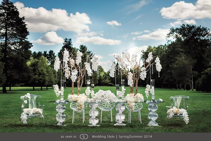 VISIONS Events Flowers Decor