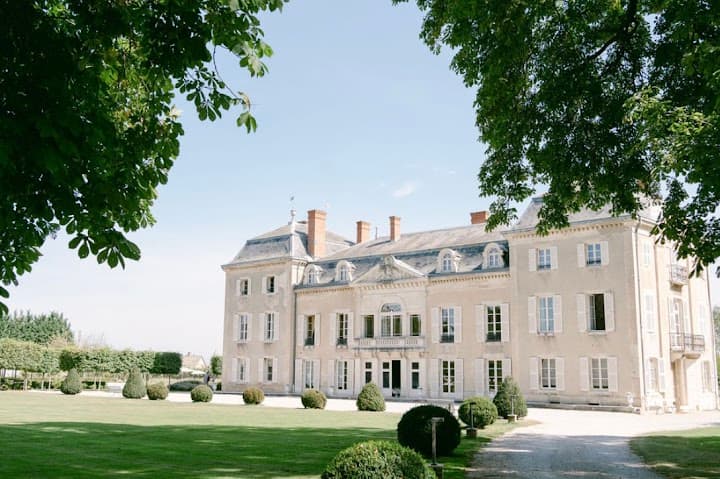 Chateau de Varennes portfolio 4