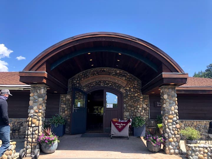Thomas Fogarty Winery portfolio 3