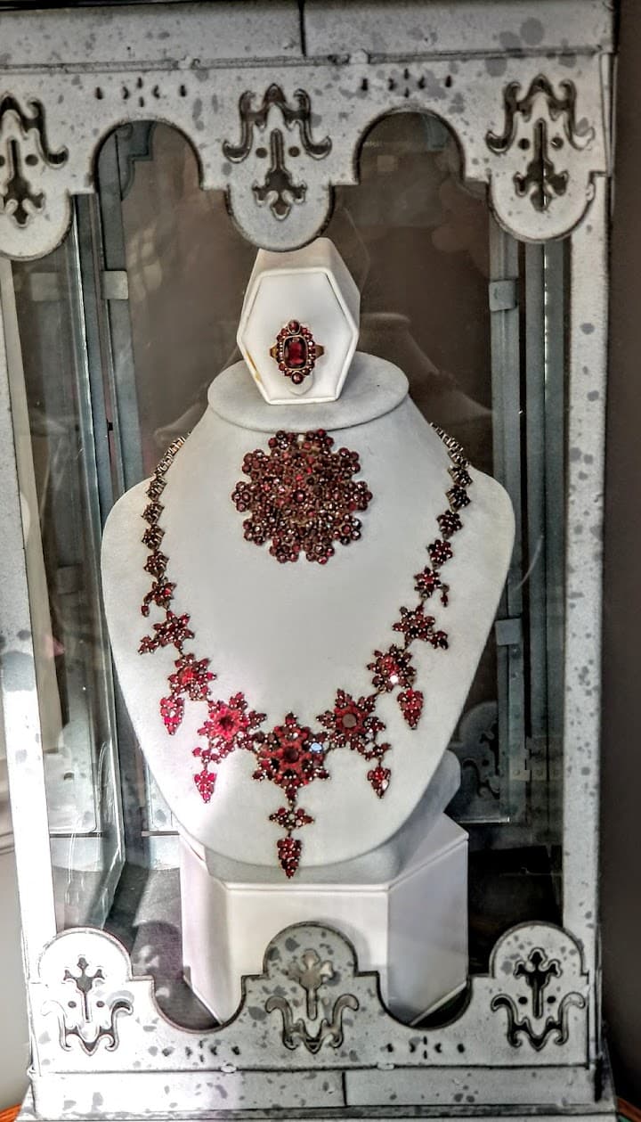 J Morgan Ltd Fine Jewelers portfolio 5