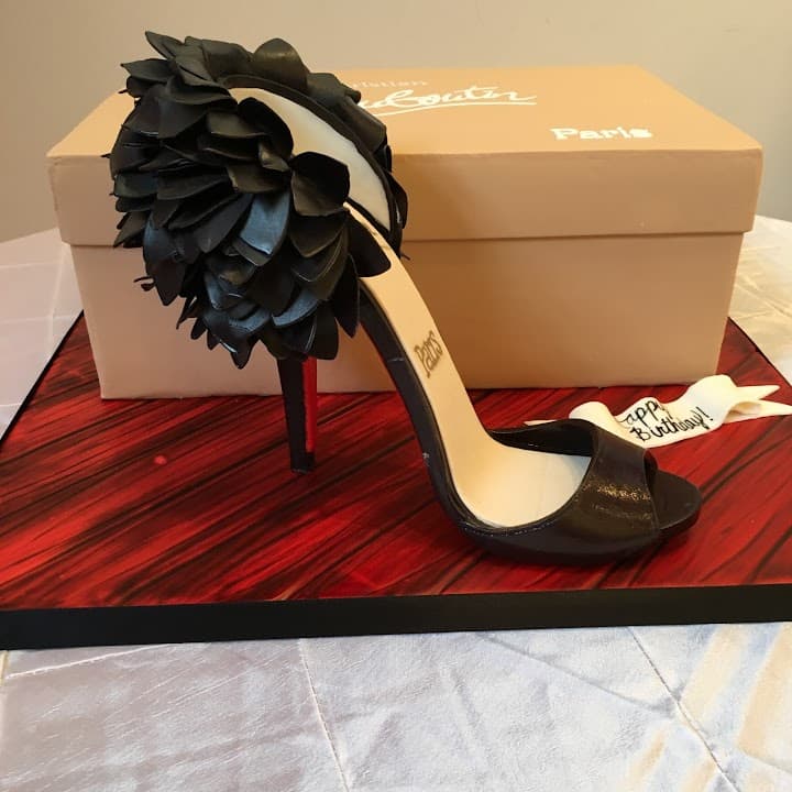 Elysia Root Cakes portfolio 1