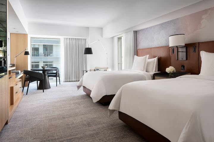 Four Seasons Hotel Seattle portfolio 2
