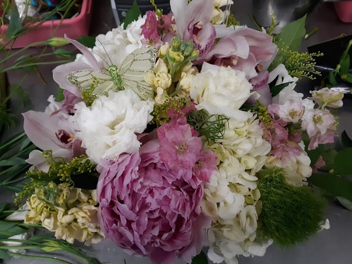 Jenny B Floral Design portfolio 3
