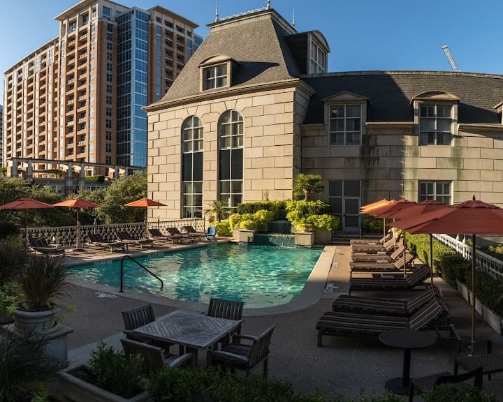 Hotel Crescent Court portfolio 5