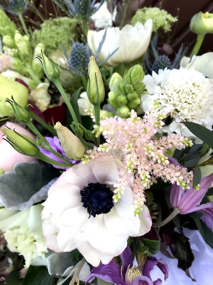 Flowers by Moira portfolio 4