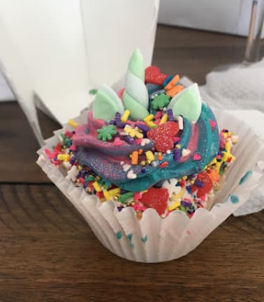 Betty Bakery portfolio 2