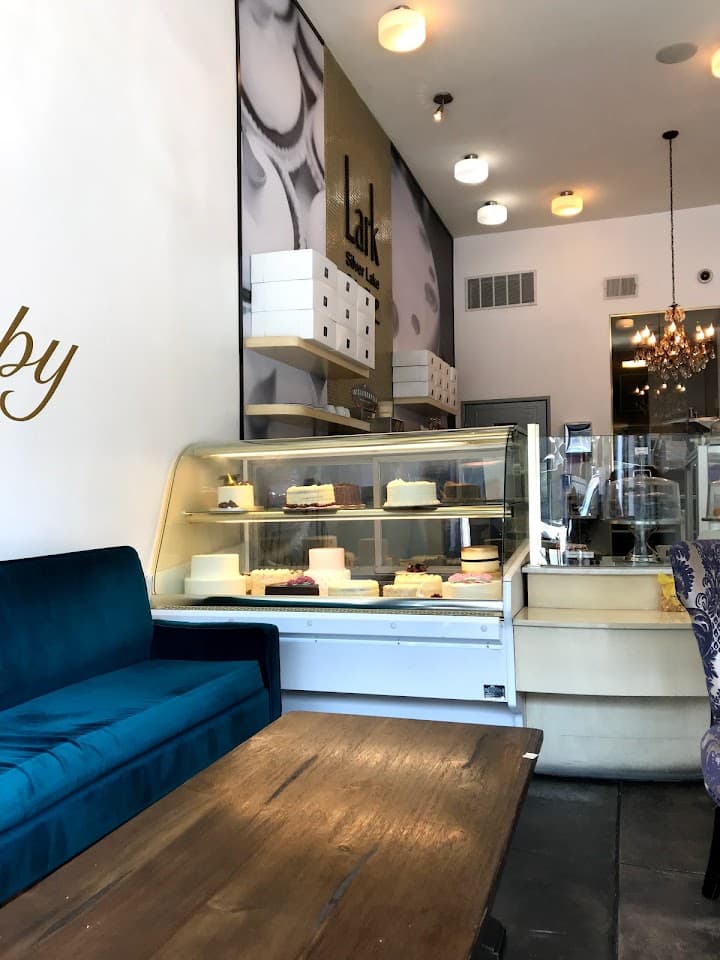 Lark Cake Shop portfolio 4