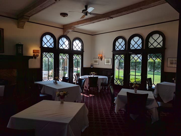 Santa Barbara Club portfolio 1