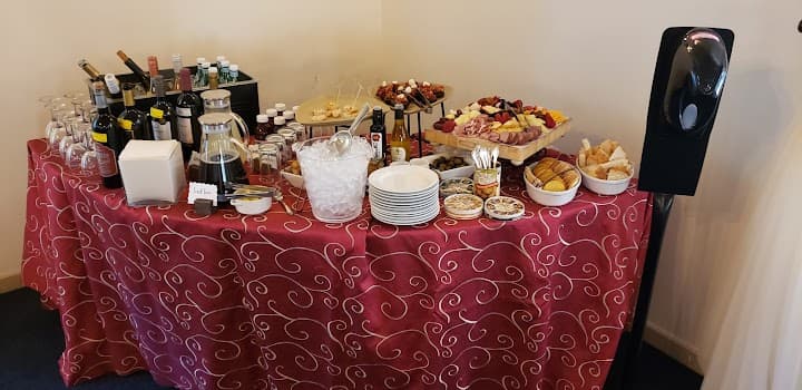 Gourmet Gourmet Catering Inc.