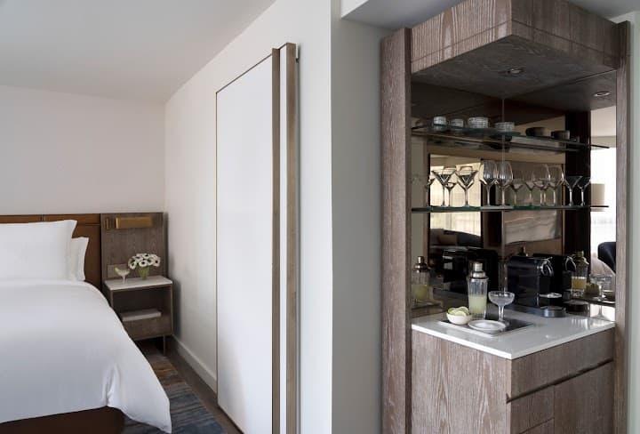 Four Seasons Hotel Houston portfolio 5