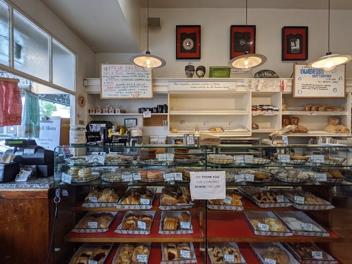 Some Crust Bakery portfolio 4