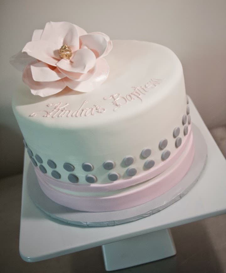 The Crimson Cake portfolio 5