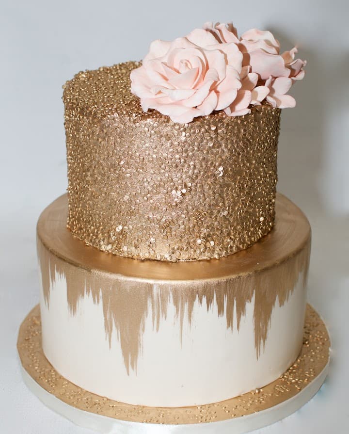 Couture Cakes of Greenville portfolio 4