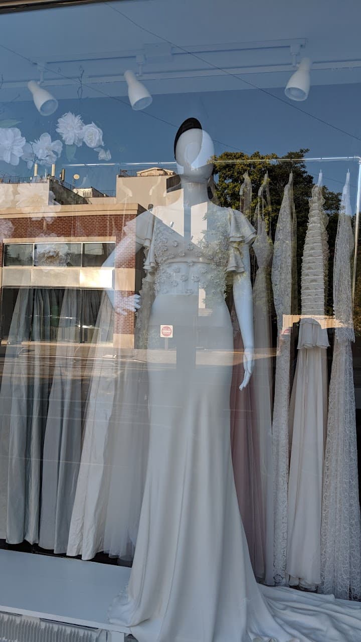 Nazarela Bridal