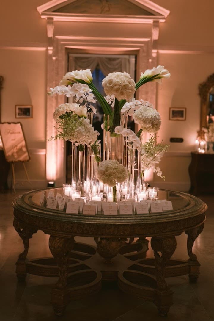 Pedestals Floral Decorators portfolio 5
