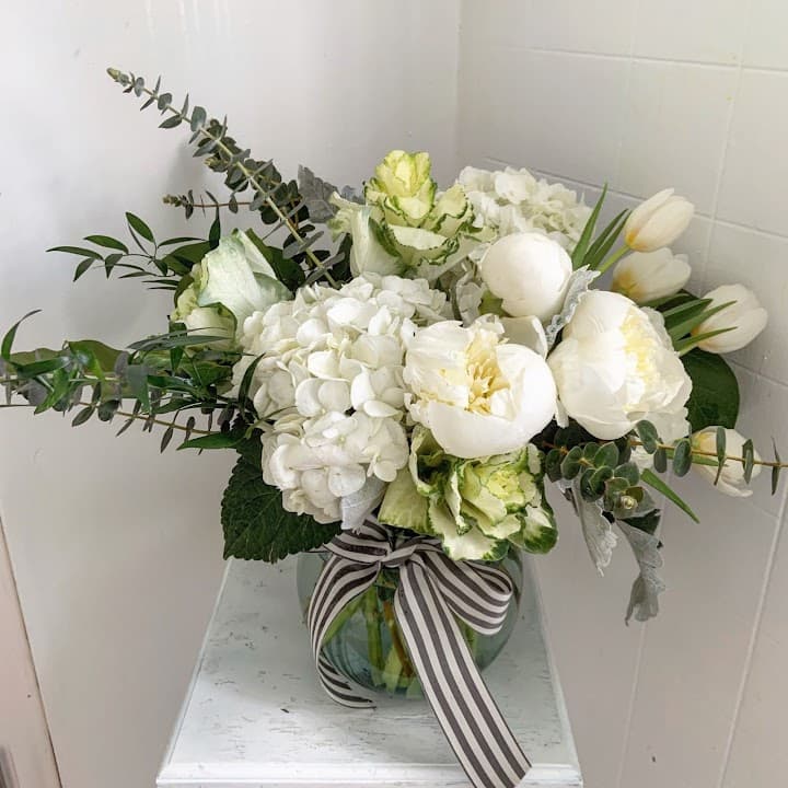 Lily & Vine floral design portfolio 4