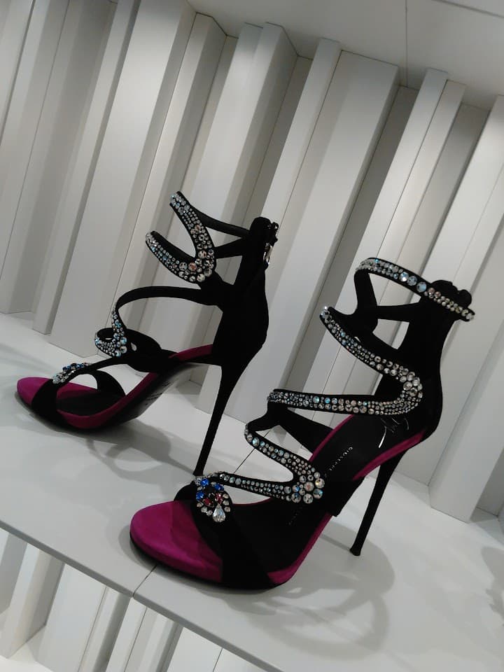 Giuseppe Zanotti Design portfolio 2