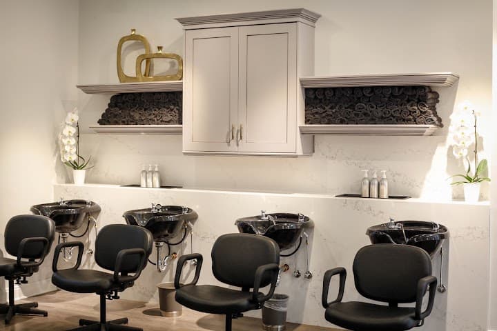 Salon O Sixty-Five portfolio 3