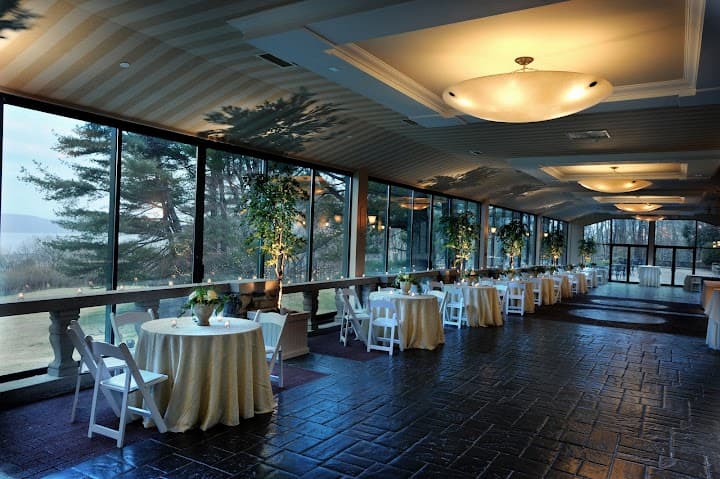 Abigail Kirsch at Tappan Hill Mansion portfolio 2