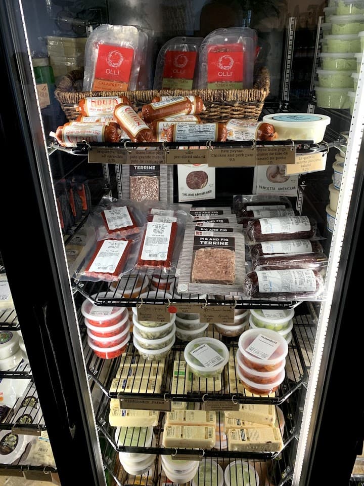The Farmhouse Deli & Pantry portfolio 2