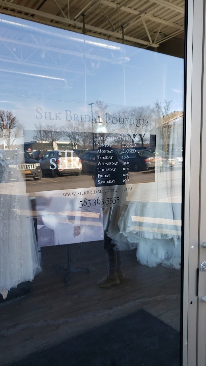 Silk Bridal Boutique portfolio 2