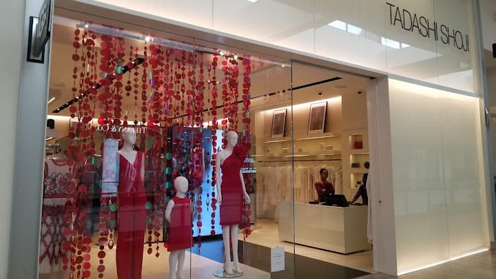 Tadashi Shoji