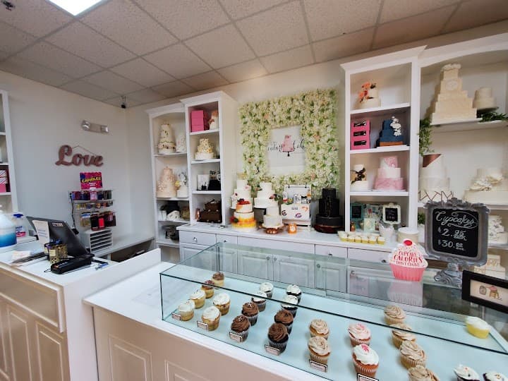 Couture Cakes of Greenville