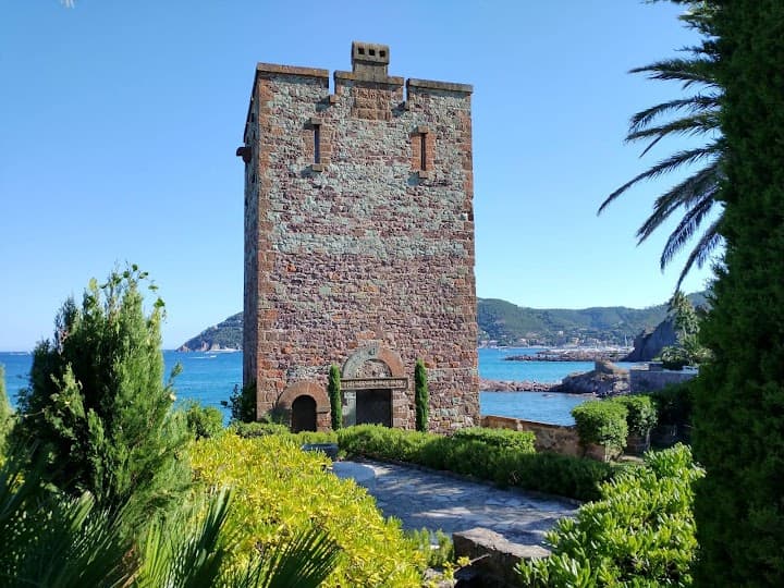 Château de la Napoule portfolio 3