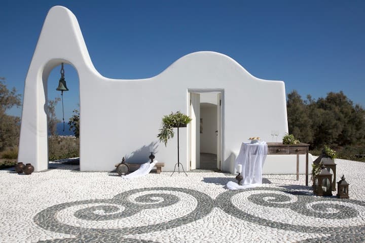 Erosantorini portfolio 5