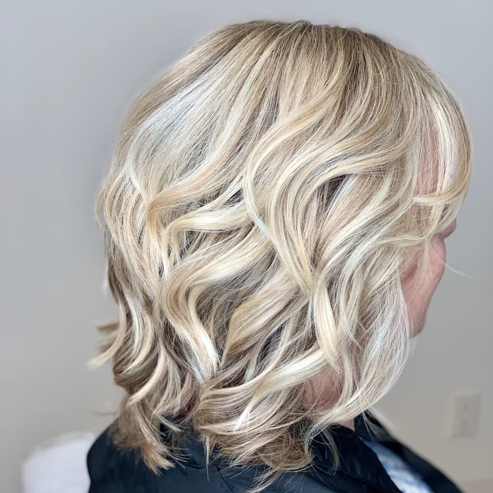 Julia Emerald Hair Salon portfolio 3